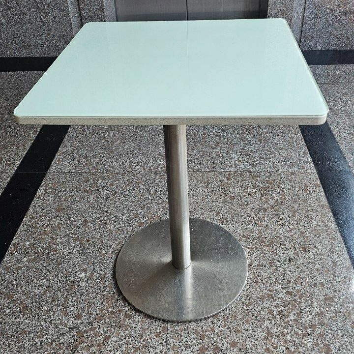 Bàn cafe cũ SP020531