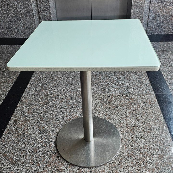 Bàn cafe cũ SP020531