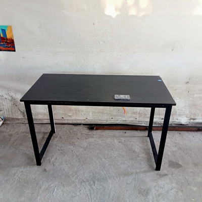 Bàn làm việc cũ SP021107