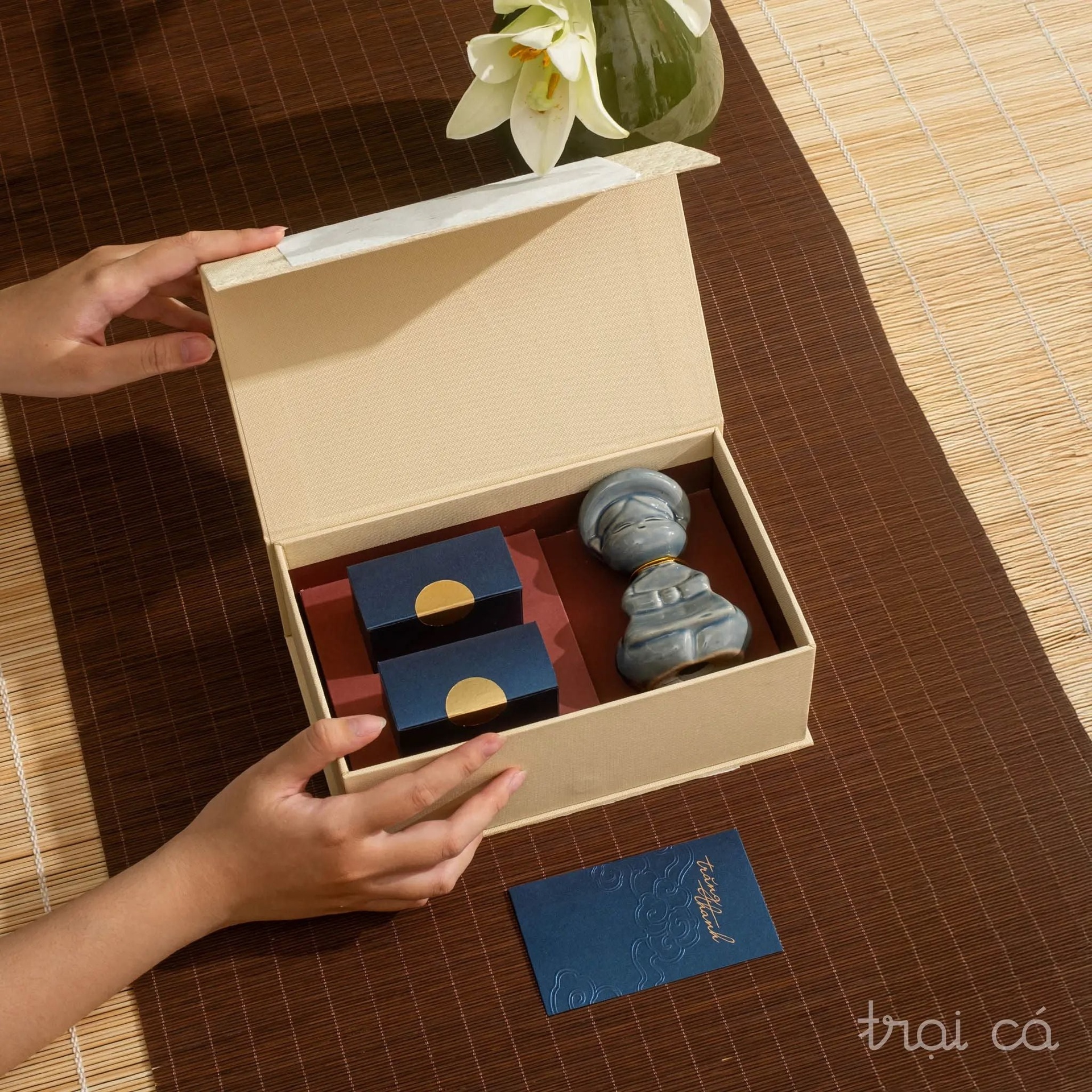 [BQT] Trăng Thanh 02G VIP, Em Bé Gốm - Vàng Kem