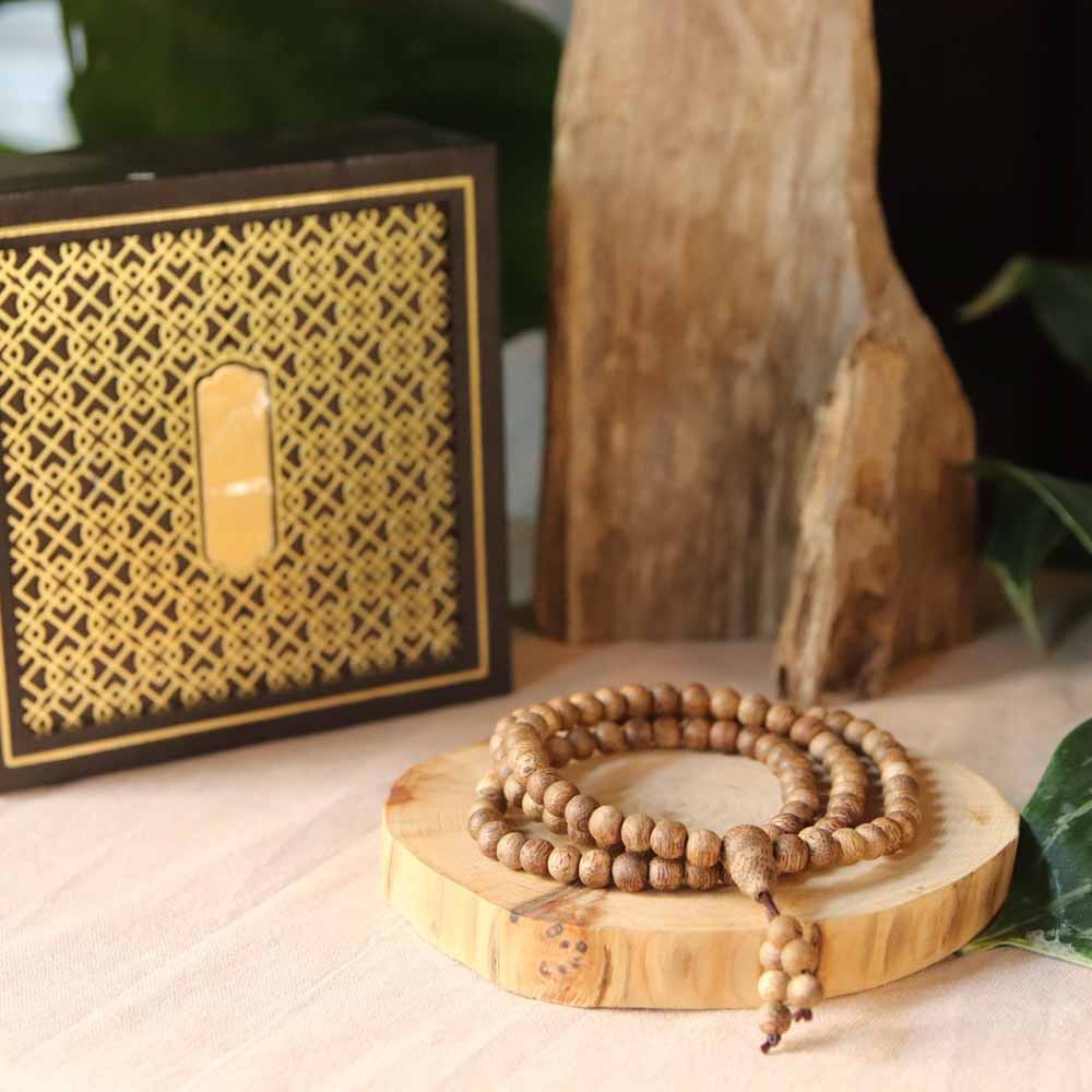 Chuỗi vòng trầm hương 108 hạt