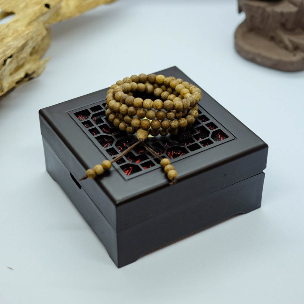 Chuỗi vòng trầm hương 108 hạt