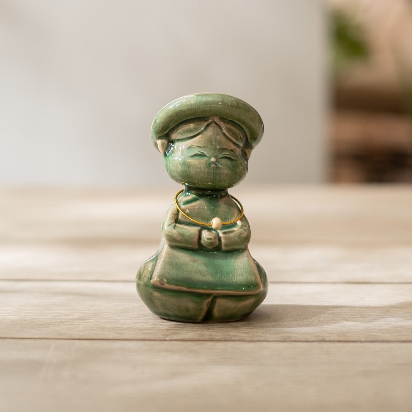 Cô bé Việt Nam (Size M) - Nghệ nhân Tú Trần