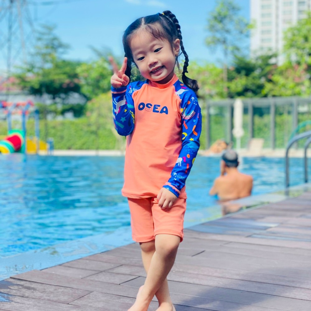 Đồ bơi chống nắng bé gái (không kèm nón) - Peach Flower Pink UV Protection Girl Set