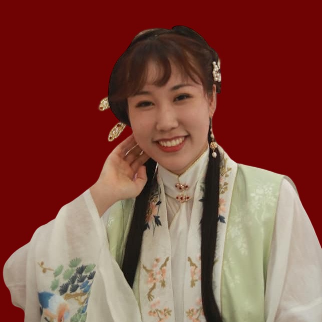 CÔ LYN