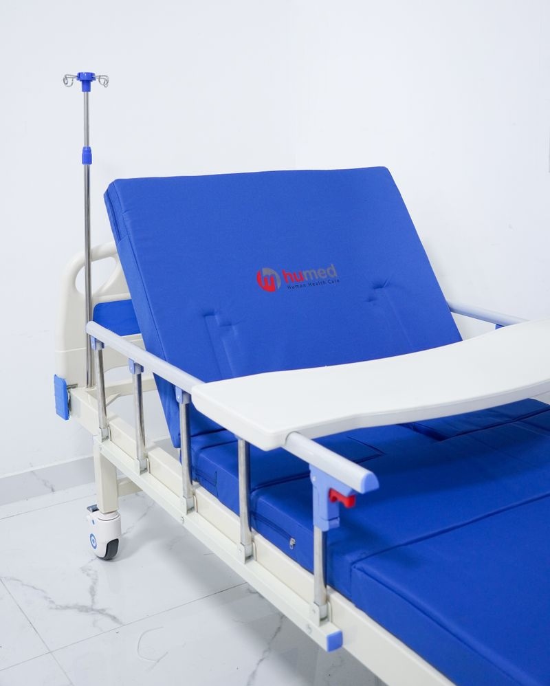 Giường bệnh nhân cơ 3 tay quay Humed HM-C3