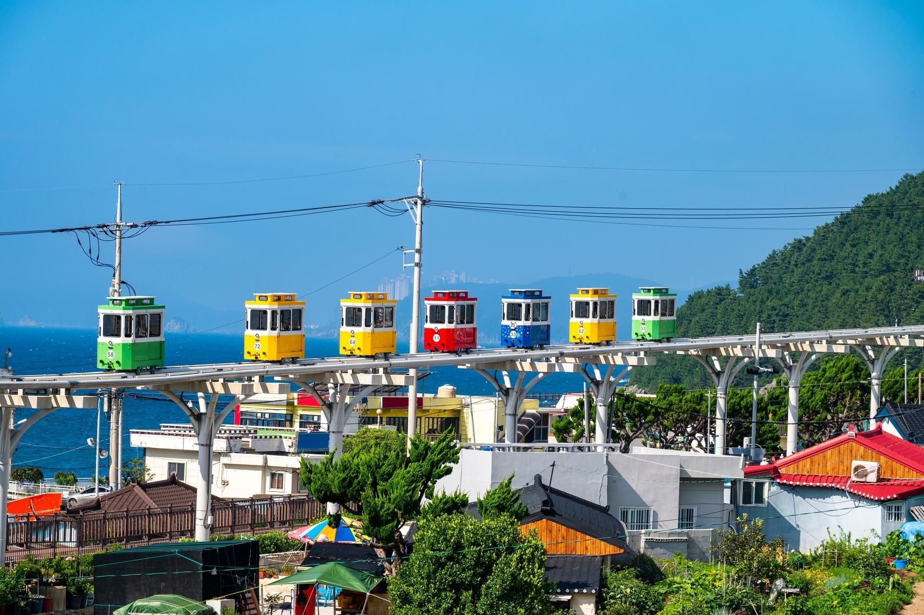Hàn Quốc (Seoul - Busan - Trải Nghiệm Tàu Tốc Hành Ktx - Công Viên Everland - Thư Viện Starfield)
