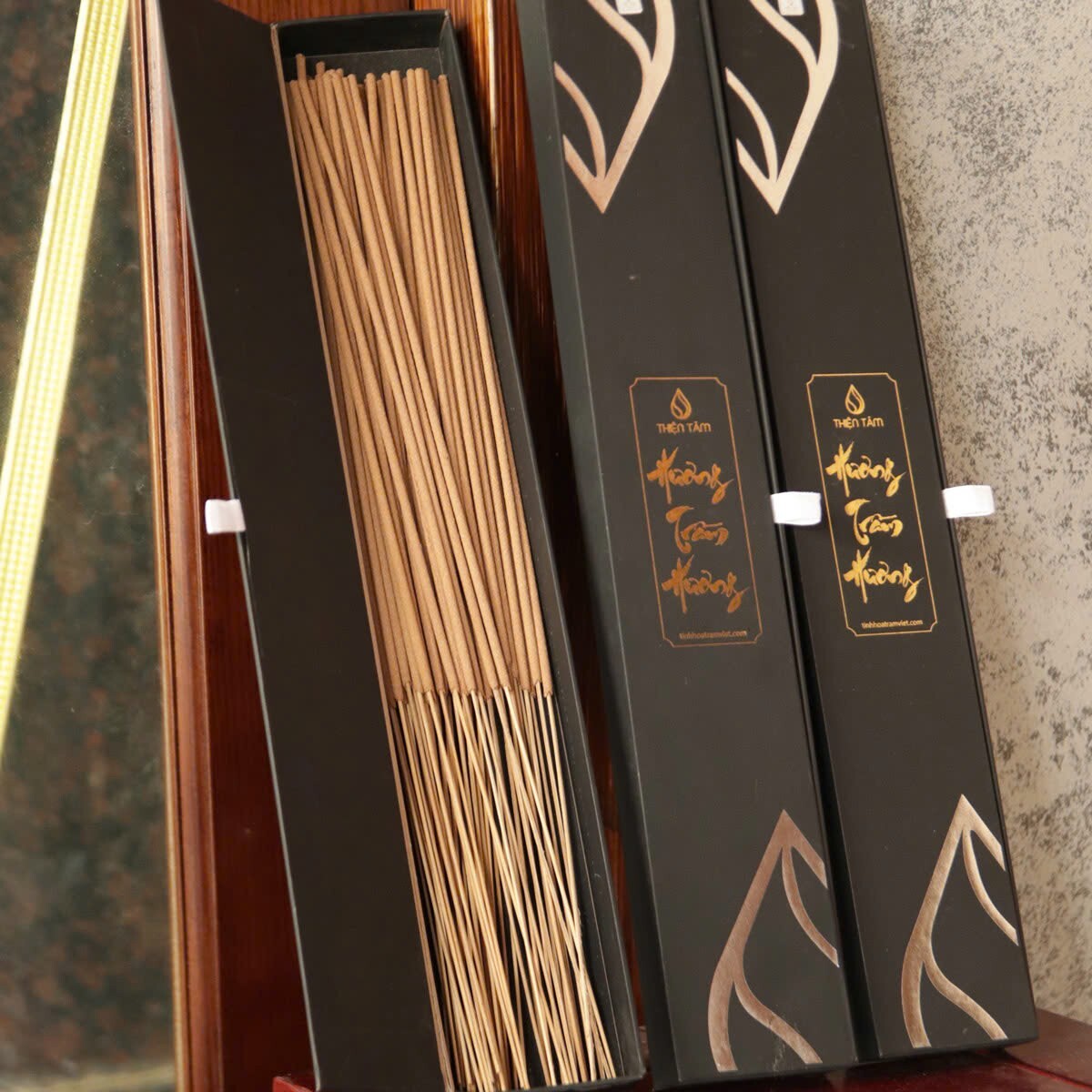 Hương Trầm Tự Nhiên