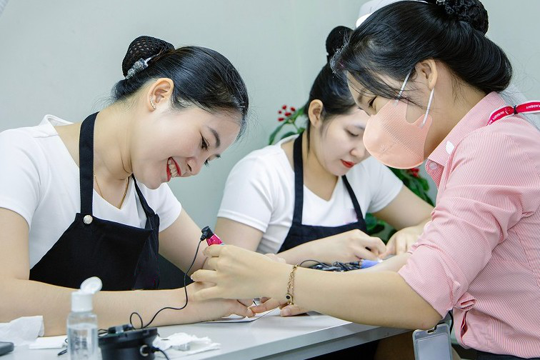 Khóa học Phun xăm