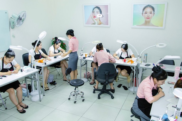 Khóa học Phun xăm