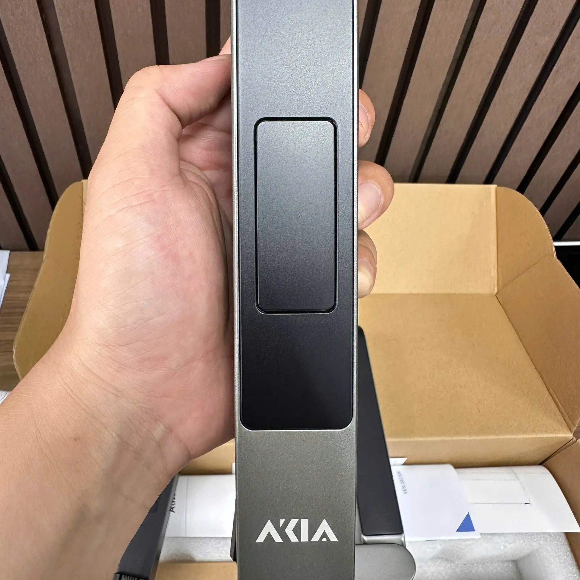 Khoá nhận diện khuôn mặt AKIA N68