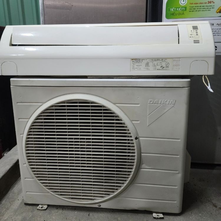 Máy Lạnh Daikin Nội Địa Nhật Inverter 1.0 HP F22HTNS-W