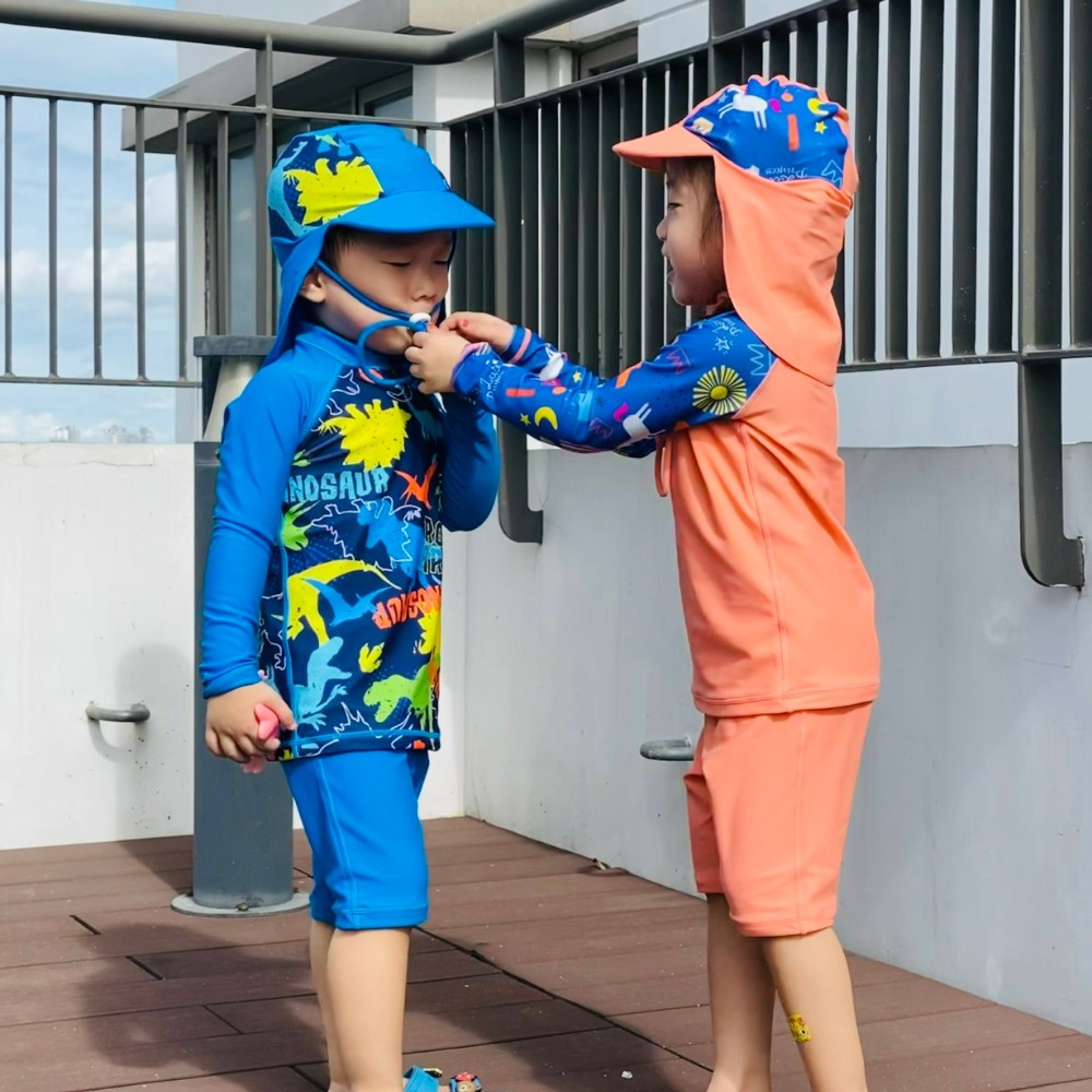 Nón đi biển chống nắng cho bé 15kg-35kg Cherry - Cherry Children Anti UV Hat