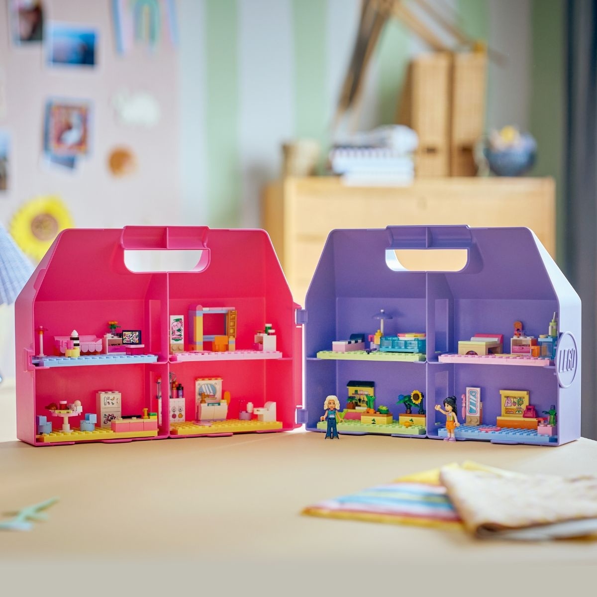 Đồ Chơi Lắp Ráp Vali Ngôi Nhà Búp Bê Sáng Tạo LEGO FRIENDS 42697 (355 Chi Tiết)