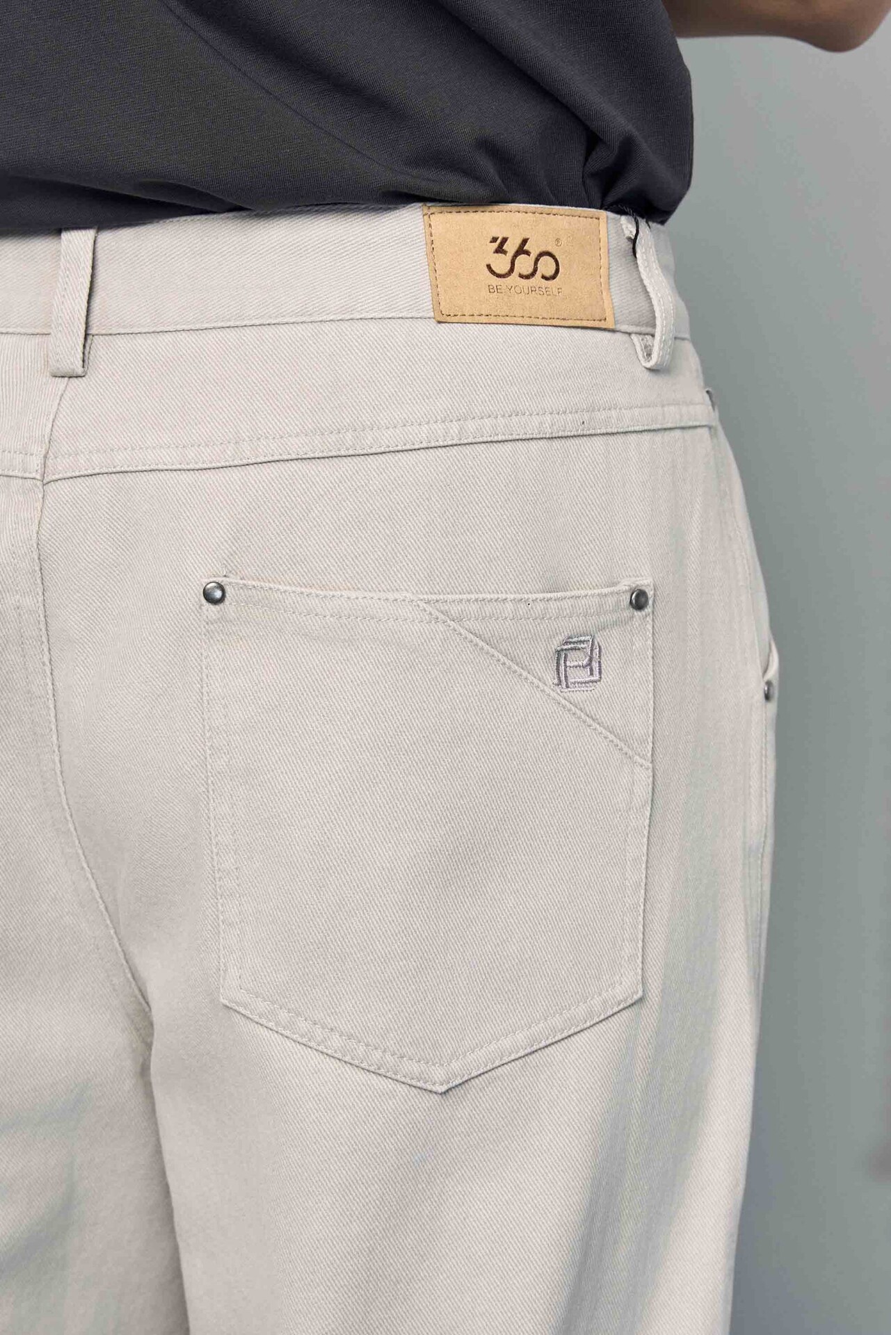 Quần jeans nam QJDTK601