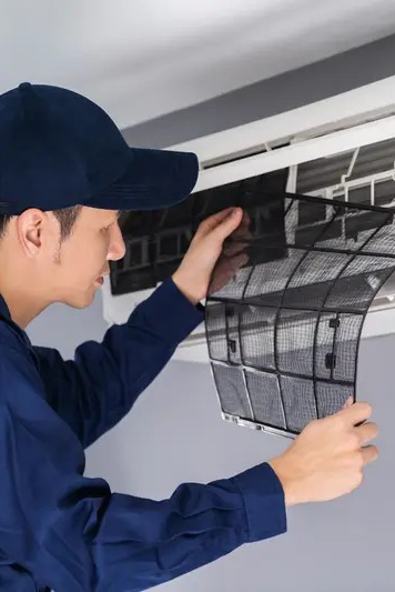 Vệ sinh máy lạnh