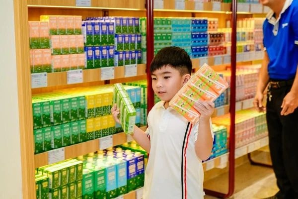 Sữa tươi Vinamilk 100% ‘chiều lòng’ người dùng ra sao?