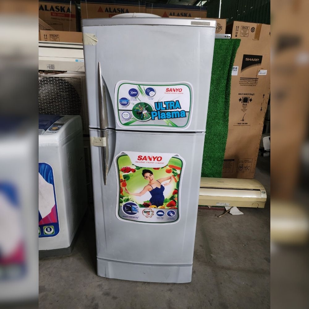 Tủ lạnh Sanyo 185 lít ngăn đá trên