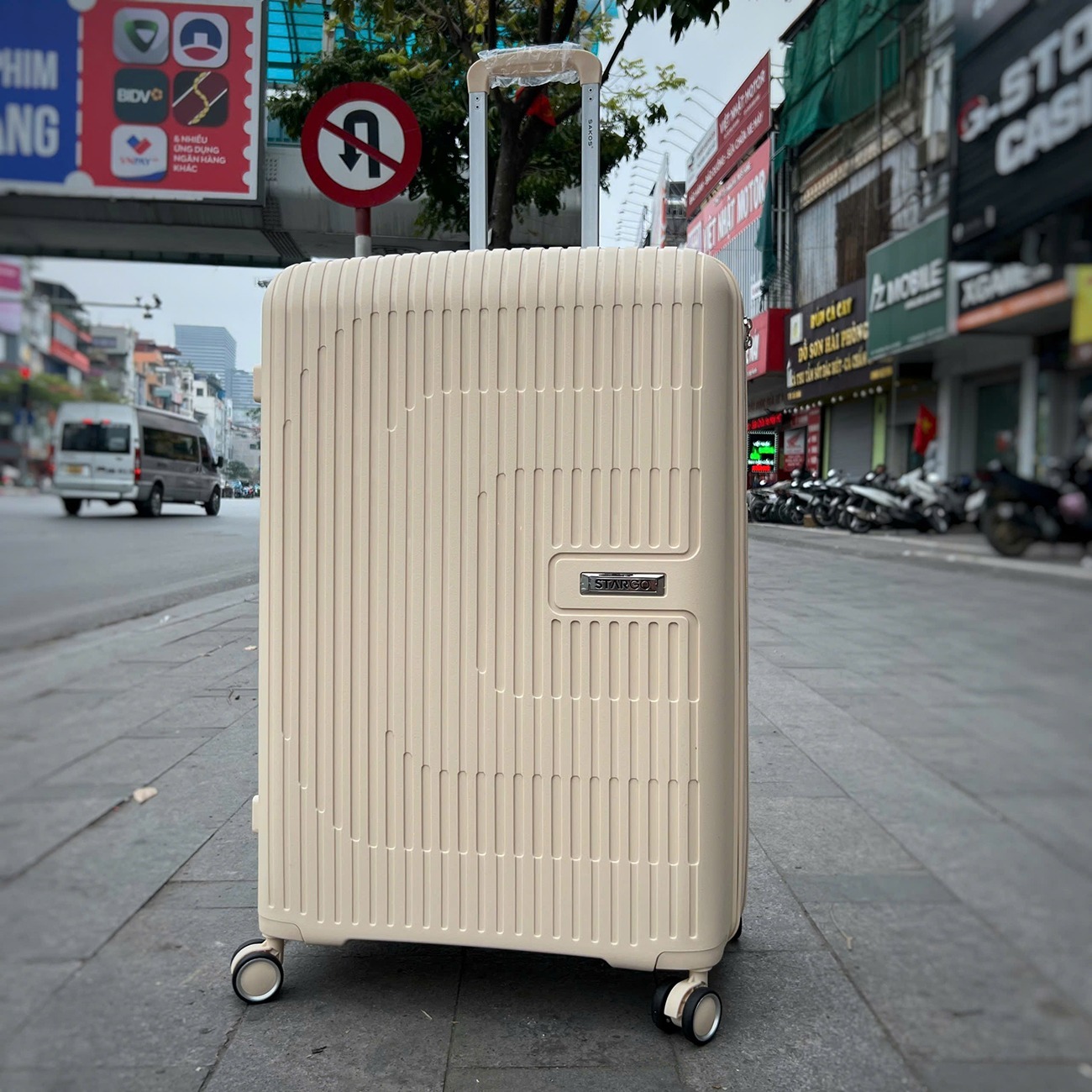 Vali cỡ đại Stargo Artia size 28 inch