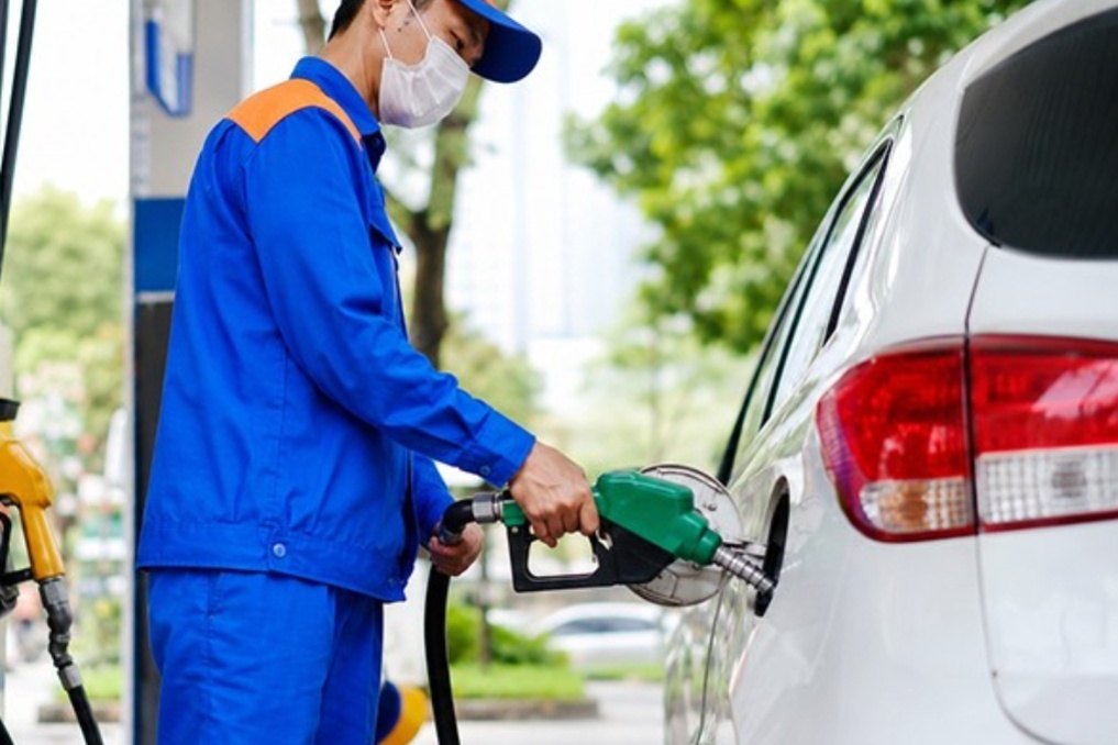 Xăng E10 và những điều cần biết từ 01/06/2026: Xe nào dùng được?